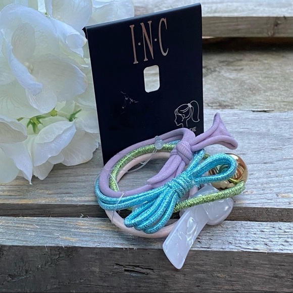 NWT LOT / BUNDLE OF SCRUNCHIES AND HAIR TIES BY INC. - Picture 4 of 10